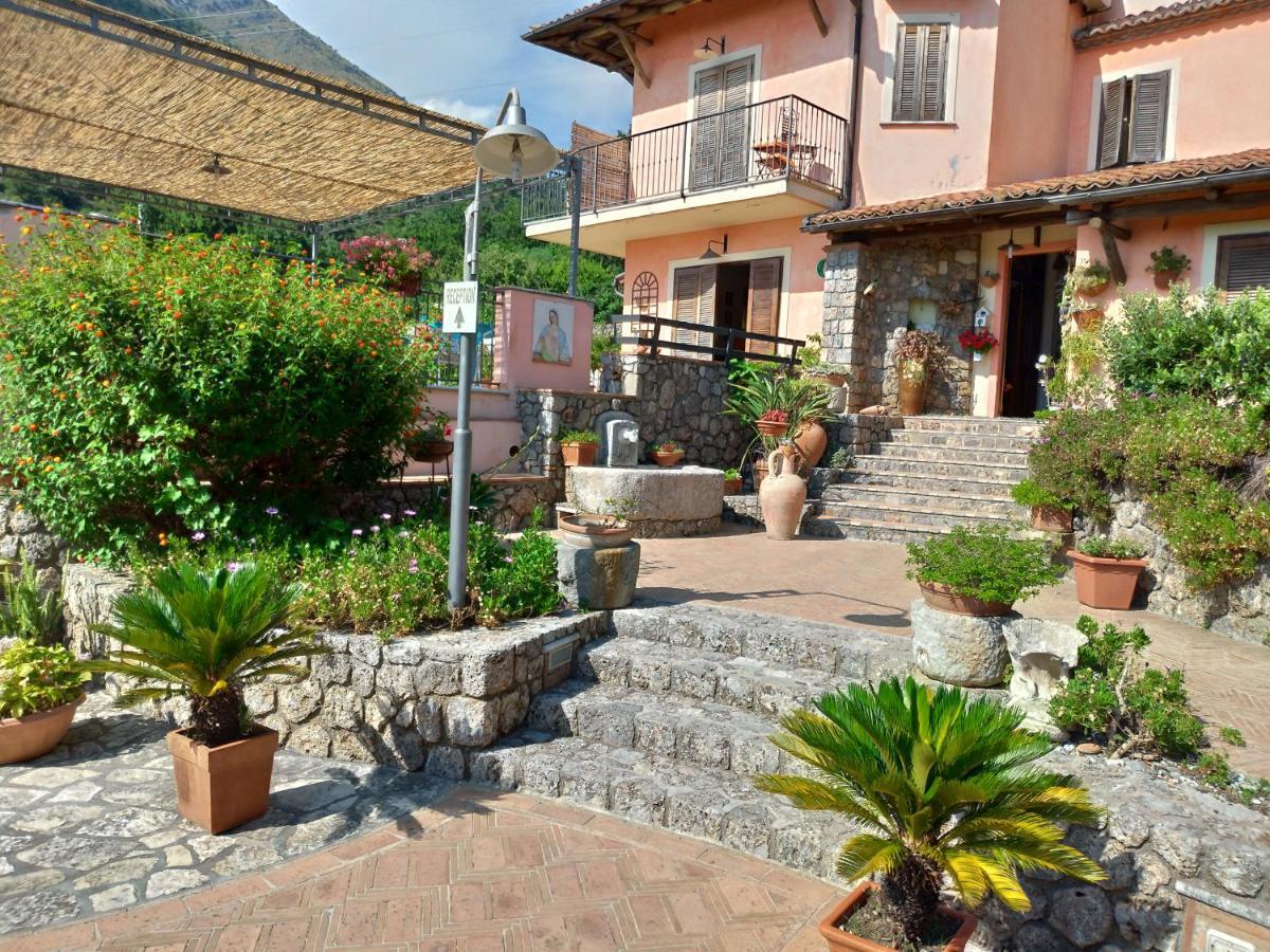 Bed & Breakfast Laino Maratea Exteriör bild
