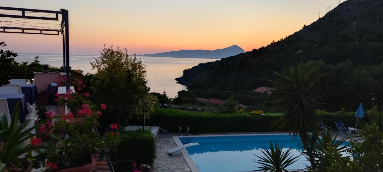 Bed & Breakfast Laino Maratea Exteriör bild